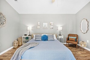 3 bedrooms, iron/ironing board, WiFi, bed sheets