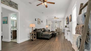 House | 3 bedrooms, Internet