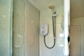 Bathroom - Cottage in Cornwall Near Bodmin Moor (Liskeard)