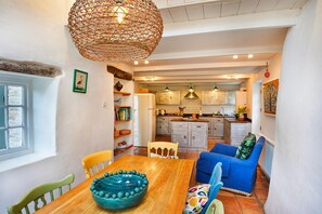 Cottage | Dining - Cottage in Cornwall Near Porthcothan Bay (Padstow)