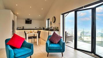 Apartment | Living room