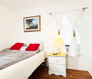 1 bedroom, iron/ironing board, WiFi, bed sheets