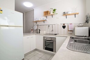 Fridge, microwave, stovetop, toaster