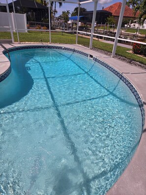 Outdoor pool, a heated pool
