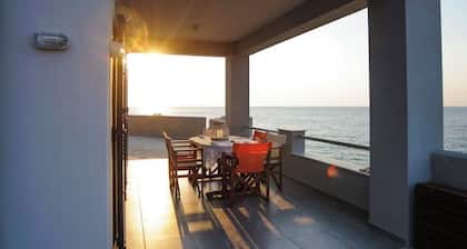 Stunning villa in Samos with spectacular views of the aegean sea and sunset
