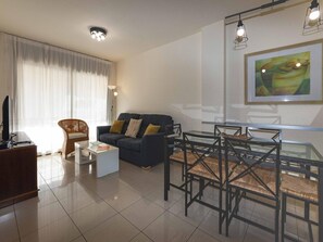 Apartment | Living room