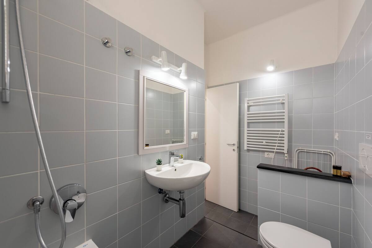 Standard-Apartment, 2 Schlafzimmer, 2 Bäder (Balcony Apartment Vernazza) | Badezimmer