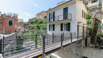 Standard Apartment, 1 Bedroom, Balcony (Balcony Apartment B Vernazza) | Exterior