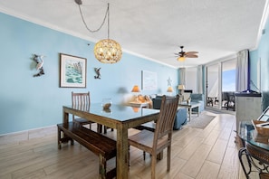 Dining - Palacio 1405 (Pensacola)