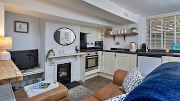 Cottage | Living area