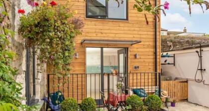Sun Trap Terrace