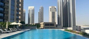 Lux BnB Creek Side 18 