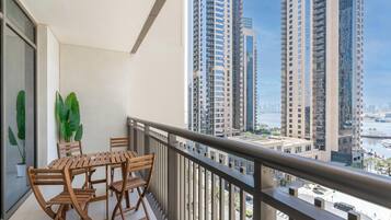 Premium Apartment, Harbour View | Terrace/patio