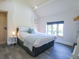 Cottage | 1 bedroom, individually decorated, individually furnished, free WiFi