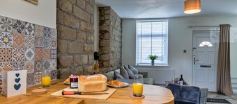 Cottage in New Mills Near Peak District