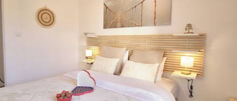 2 bedrooms, iron/ironing board, travel cot, bed sheets