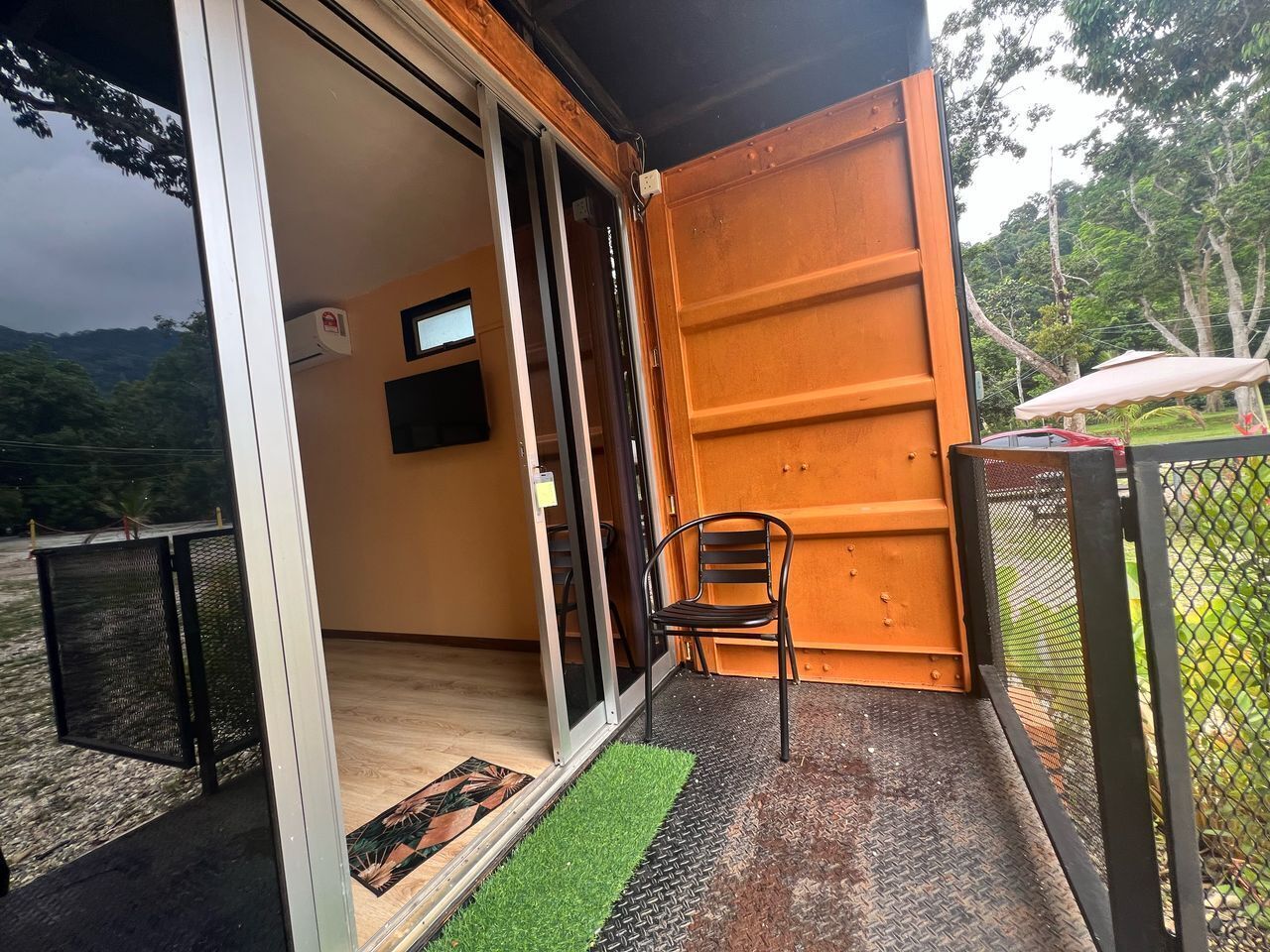 Deluxe Triple Room | View from room