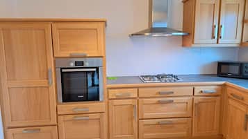House | Private kitchen