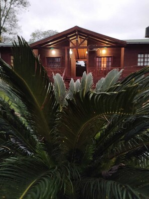 Exterior - Cabañas Los Horneros (Puerto Iguazú)
