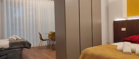 Deluxe Room, Balcony | Free WiFi