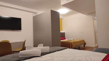 Deluxe-Zimmer, Balkon | Wohnbereich