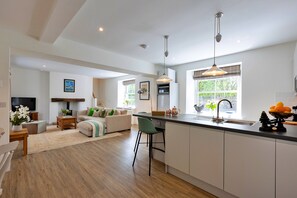 Private kitchen - Cottage in Grantley Near Fountains Abbey (Ripon)
