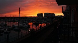 Apartment | View from property - Apartment in Brighton Near the Beach (Brighton)