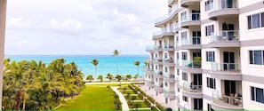 Terrace/patio - One Cable Beach (Nassau)