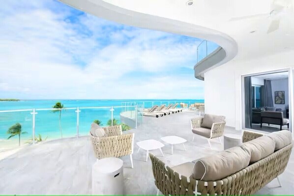 Terrace/patio - One Cable Beach (Nassau)