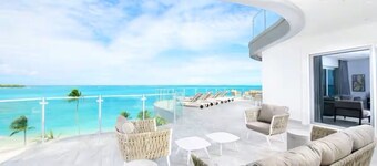 One Cable Beach