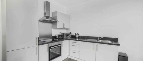 Fridge, microwave, oven, coffee/tea maker