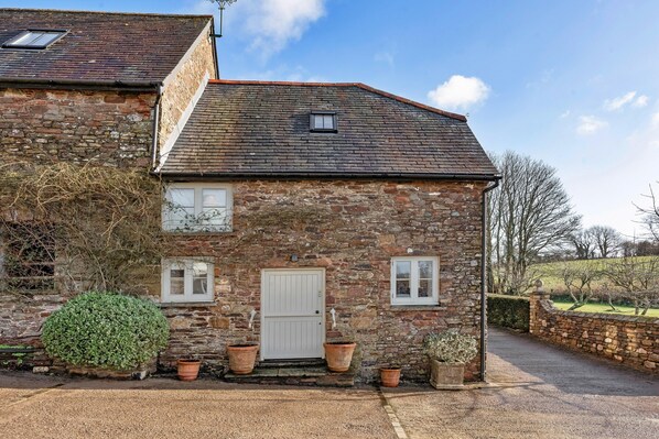 Cottage | Exterior - Stable Cottage at Yealmpton (Plymouth)
