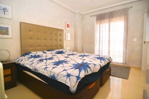 5 室のベッドルーム、アイロン / アイロン台、WiFi、ベッドシーツ