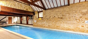 Luxury Cottage With Pool & Tennis, No Deposit