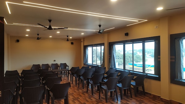 Terrace/patio - Hotel royal galaxy (Nabarangapur)