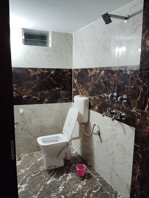 Bathroom - Hotel royal galaxy (Nabarangapur)