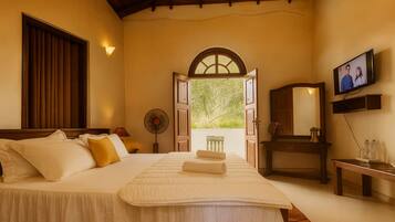 Luxury Villa | Egyptian cotton sheets, premium bedding, down comforters