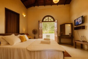 Luxury Villa | Egyptian cotton sheets, premium bedding, down comforters