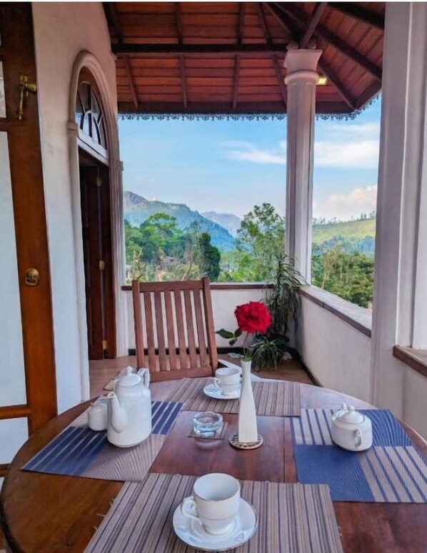 Family Quadruple Room, Mountain View | 1 bedroom, free WiFi