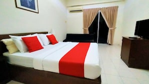 Deluxe Double Room | View from room - Capital O 91155 Suria Urban Escape (Taiping)