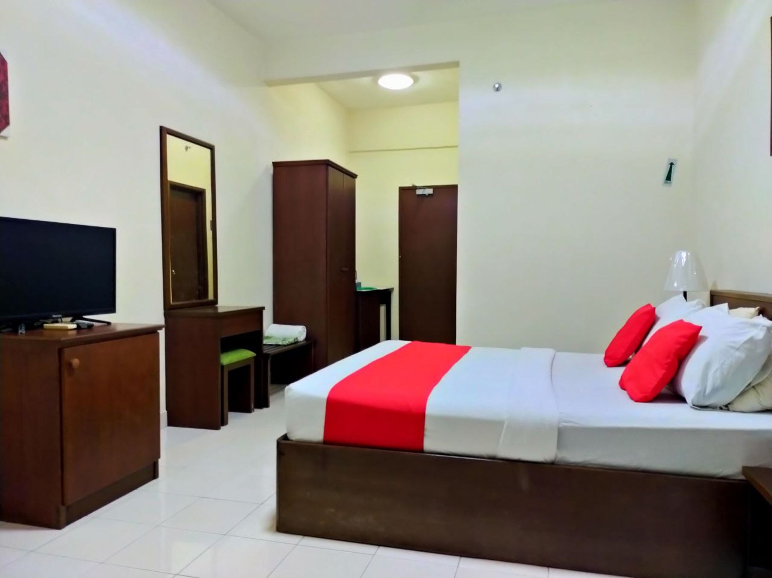 Deluxe Double Room | Soundproofing, free WiFi, bed sheets