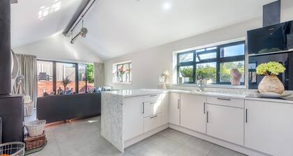 1 Schlafzimmer Unterkunft in Meriden, near Coventry