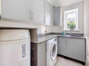 Interior - 1 bedroom accommodation in Meriden, near Coventry (Meriden, near Coventry)