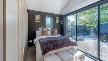 1 camera, Wi-Fi gratuito, lenzuola