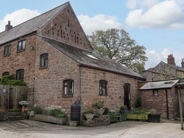 The Cottage At Rocklands Farm - Gloucestershire