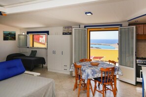 Casa, 5 quartos, para fumantes, sacada | Opções para refeição