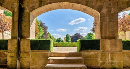 Finest Retreats is Delighted to Offer a Spacious and Character-filled Apartment