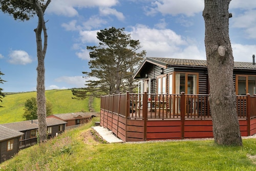 Lodge With Plymouth Sound Views, No Deposit