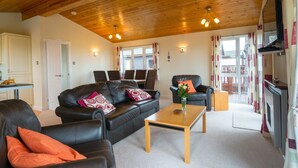 Living room - Lodge on Rame Peninsula Near Freathy Beach (Torpoint)