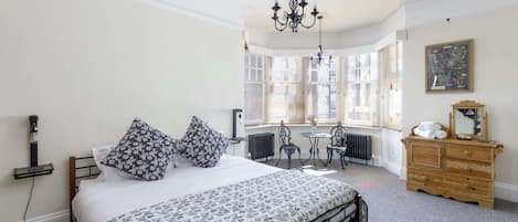 Appartement | 1 chambre, fer et planche à repasser